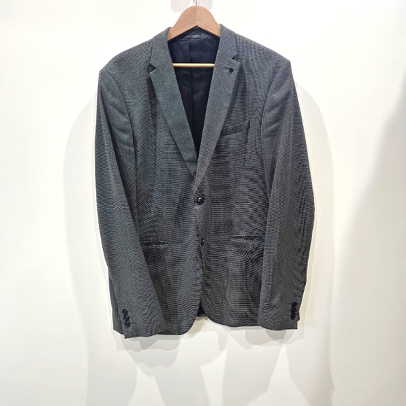 Zara ManMen's Blazer single breasted 2 button faux knotch collar Pickstitch